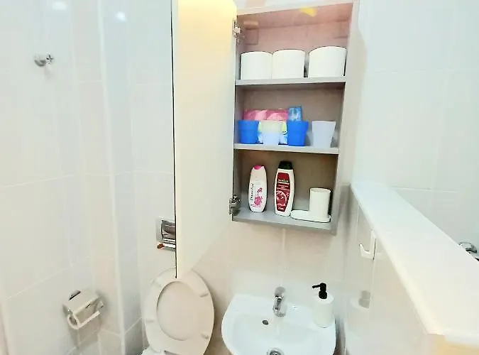 Mist8 アパート ソコバニャ