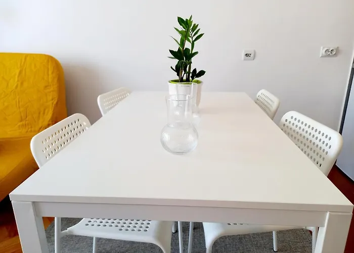 Mist8 アパート ソコバニャ