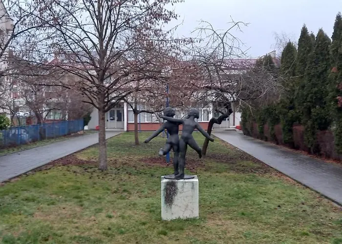 Mist8 アパート *